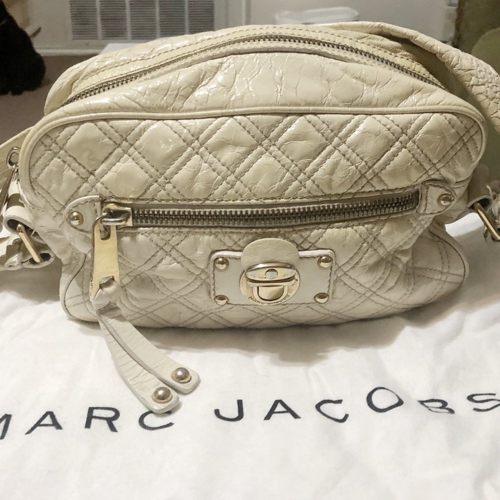 RARE Marc Jacobs Quilted/Baguette Lambskin Purse